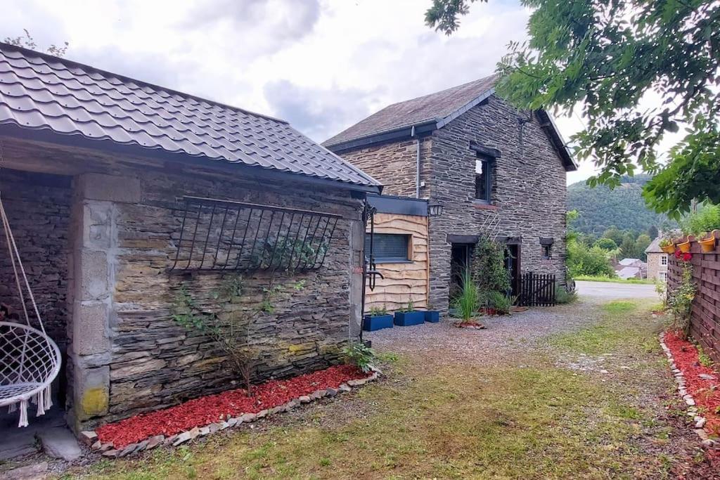 Villa L'Ardoisiere: Jolie Maison Ardennaise. Alle Exterior foto